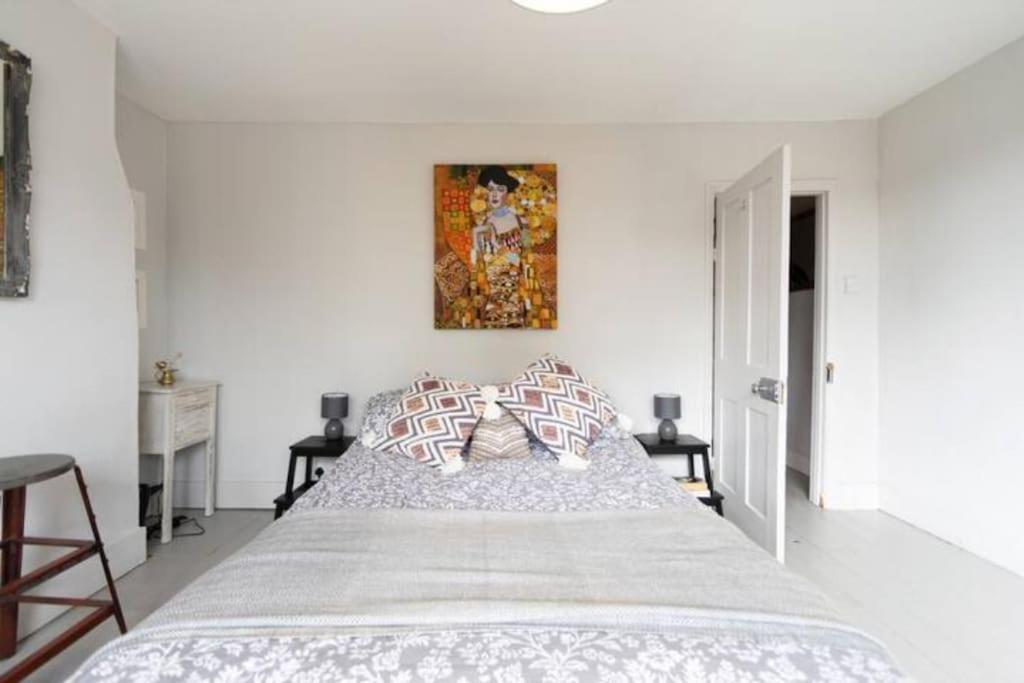 Appartement Heart Of The Beautiful Old Town à Hastings Extérieur photo